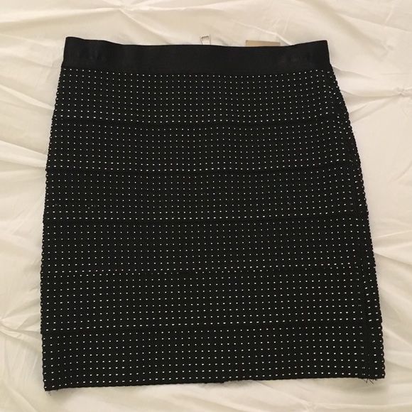 NWT H&M BodyCon Zip-Front Mini Skirt - Picture 2 of 6